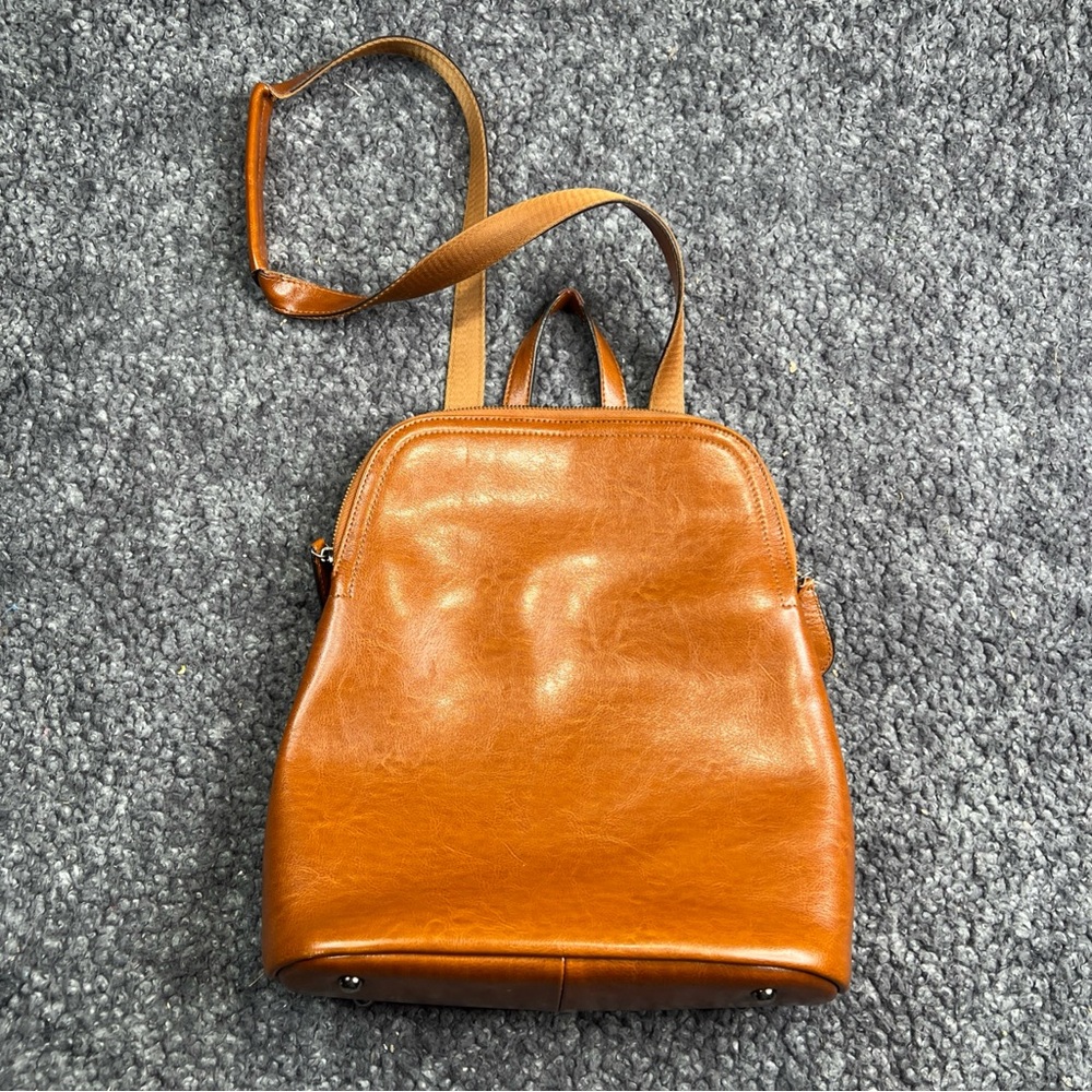 Heshe Brown Leather Convertible Backpack Crossbody Gorgeous